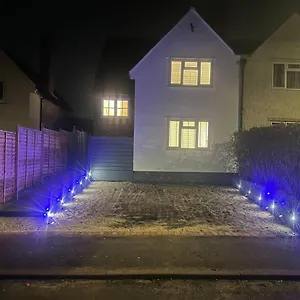 Holiday home Charming 3-bed Minutes From Centre, Nottingham